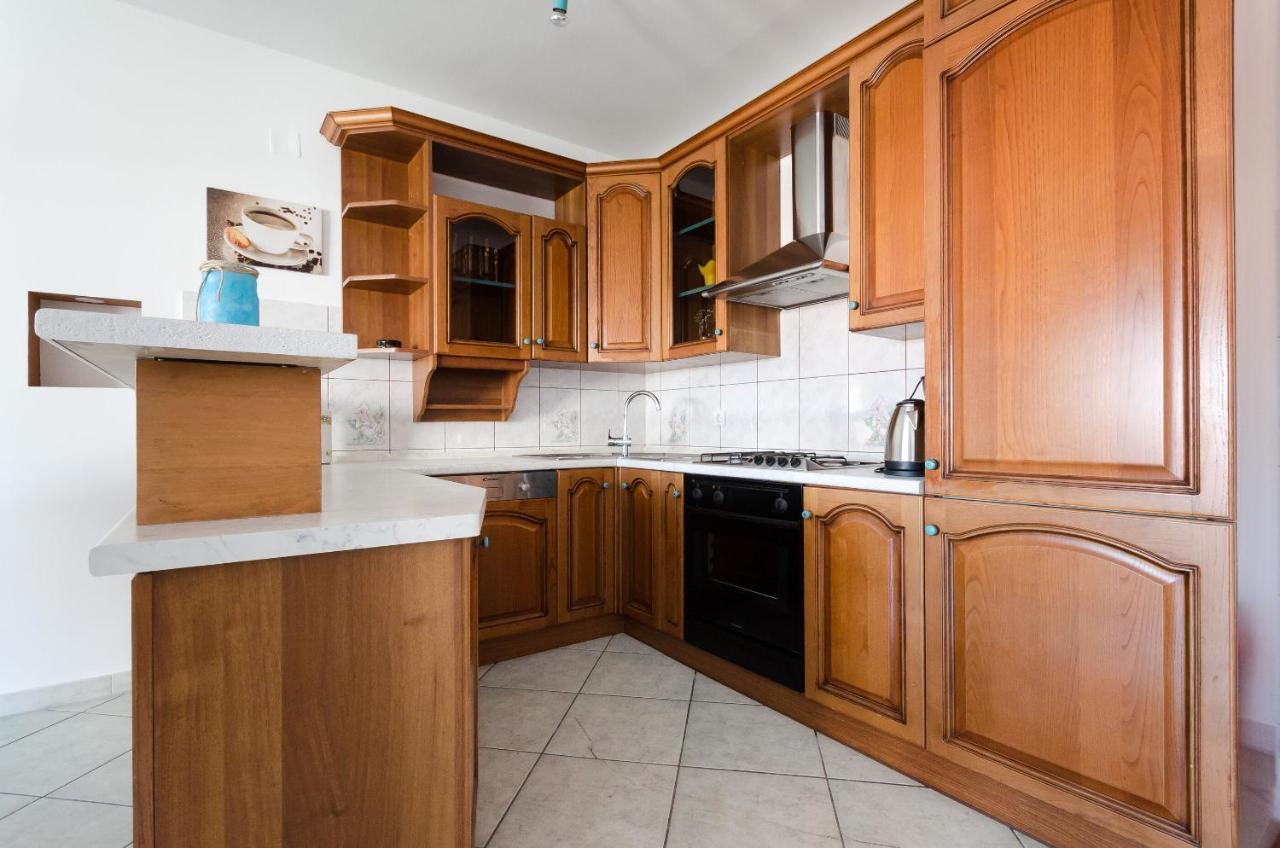 Apartments Slavica R Banjol Eksteriør billede