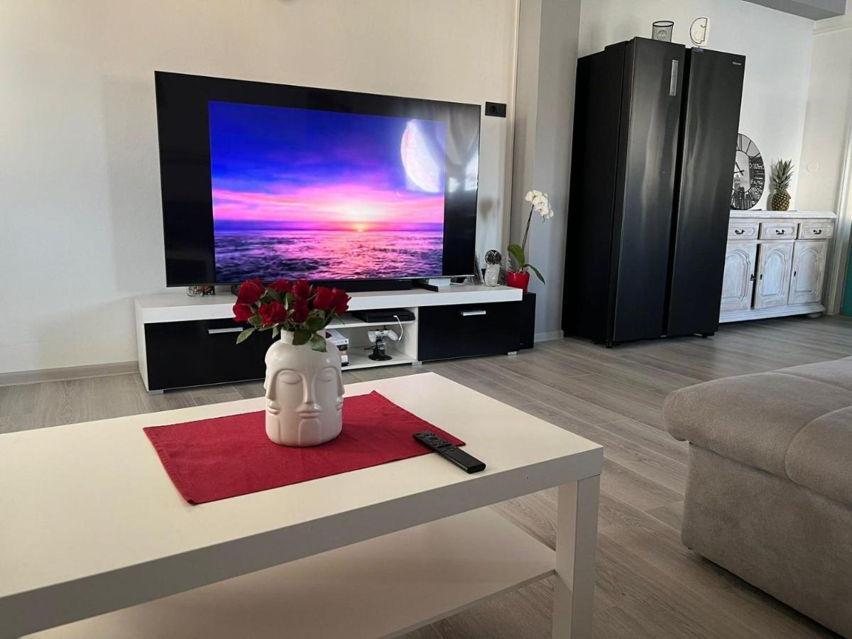 Apartments Slavica R Banjol Eksteriør billede